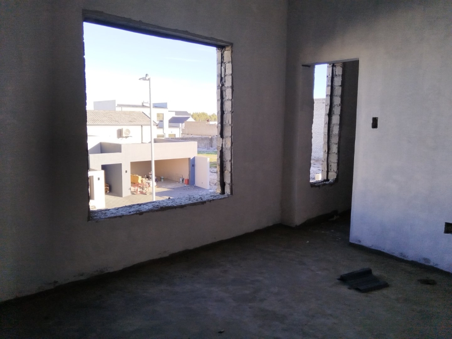 4 Bedroom Property for Sale in Sandown Western Cape